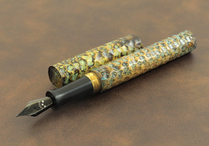 Shipwreck - Hammered All Brass Metal Fountain Pen