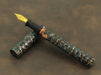 Shipwreck - Hammered All Copper Metal Fountain Pen