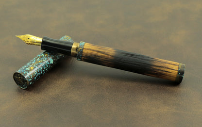 Shipwreck - Aged Barrel Oak wood and Patina'd Brass Metal Fountain Pen